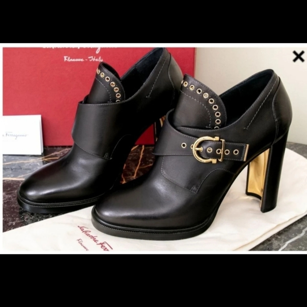 EUC SALVATORE FERRAGAMO NEVERS BOOTS 10M - Picture 4 of 15